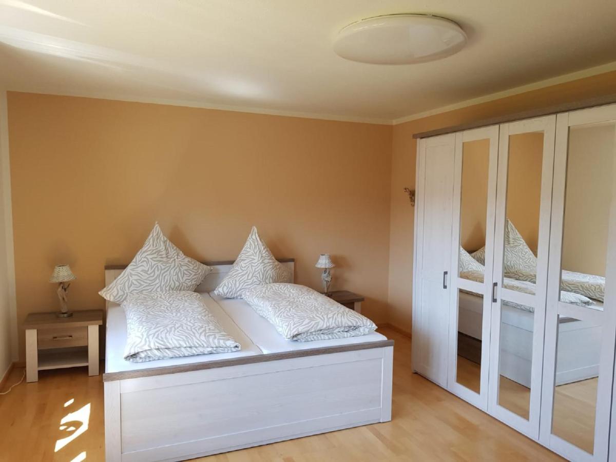 Ferienappartement Am Nadenberg Лінденберґ-ім-Альґой Екстер'єр фото
